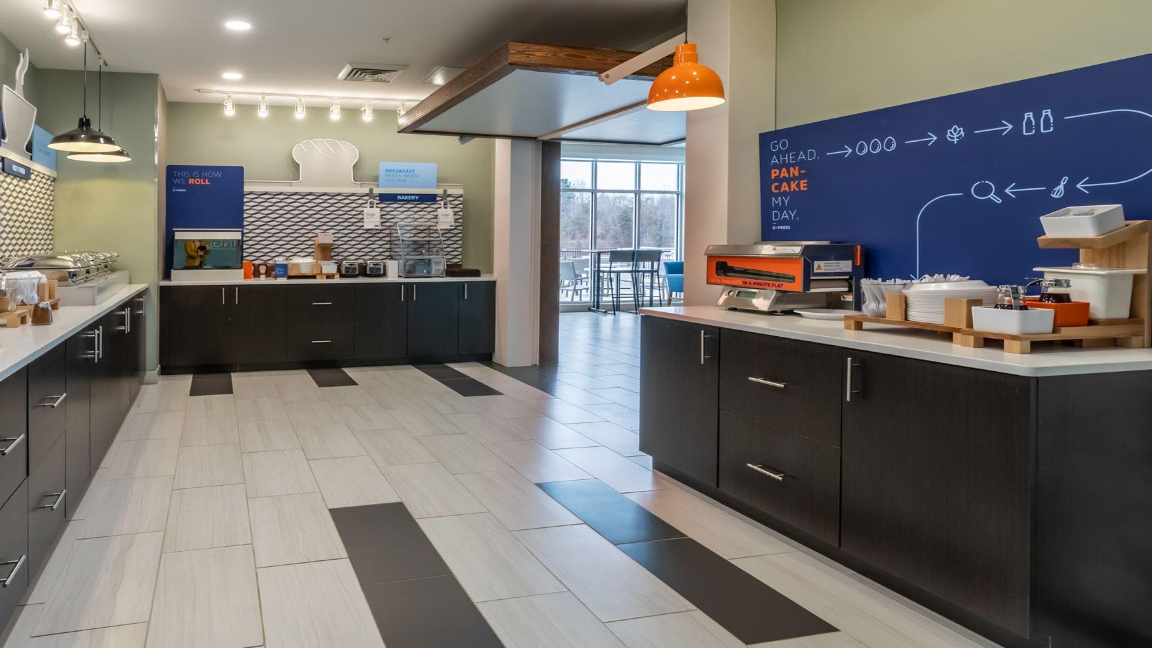 Holiday Inn Express & Suites - Marion By Ihg Exterior foto